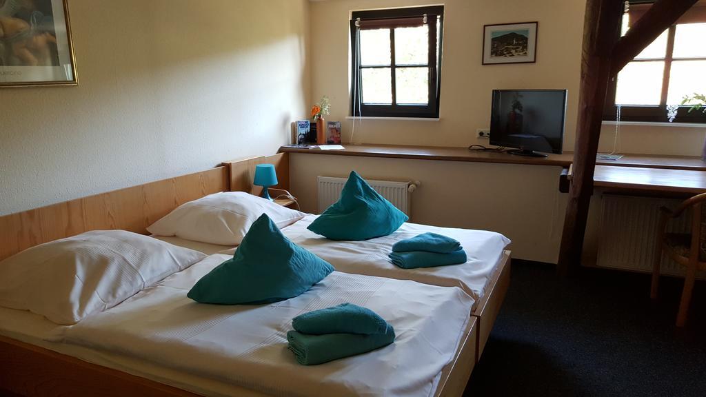 Altes Bierhaus Hotel Arzbach Buitenkant foto