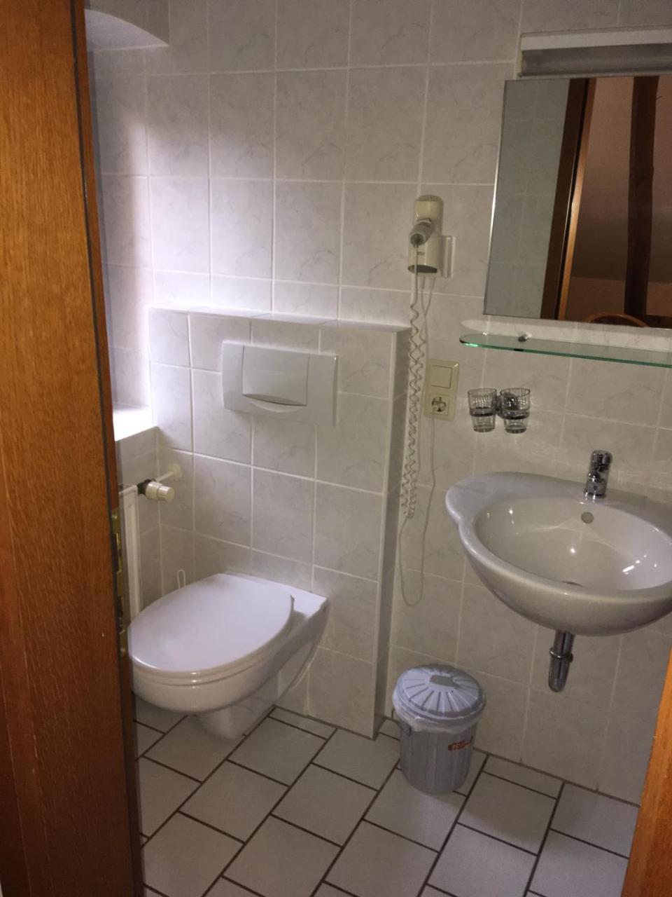 Altes Bierhaus Hotel Arzbach Buitenkant foto